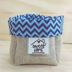 Cachepô Azul Estampas & Frases - Tag Personalizada - Juta & Tecido - comprar online