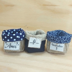 Imagem do Cachepô Estampas e Cores do Verão - Tag Personalizada - Juta & Tecido