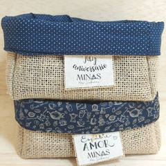 Cesta de Presentes - Estampas Azuis - Logotipo Personalizado - Mercearia, Empório e Guloseimas
