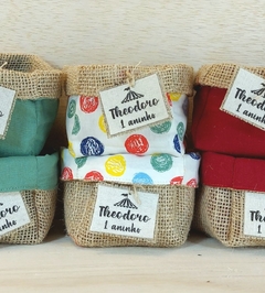 Cachepô Amor, Gratidão e Carinho - Estampas - Tag Personalizada - Juta & Tecido