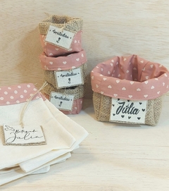 Cachepô Estampas Rosé - Lembrancinha de Chá de Bebê - Tag Personalizada - Juta & Tecido - comprar online