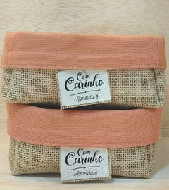 Cesta Juta & Tecido - Contém Amor - Logotipos - Alaranjados - Cesta de Presentes - Tag Personalizada - comprar online