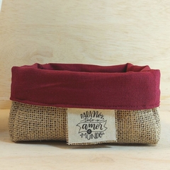 Cesta Dia dos Namorados - Vinho, Vermelho e Rosa - Cesta de Presentes - Tag Personalizada - Juta & Tecido - comprar online