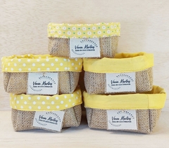 Imagem do Cesta Poá - Amor Gera Amor - Amarelo - Cesta de Presentes - Tag Personalizada - Juta & Tecido