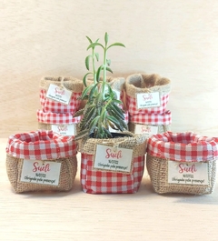 Cachepô Cores da Itália - Lembrancinha de Aniversário - Tag Personalizada - Juta & Tecido na internet