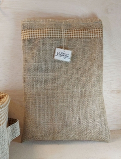 Saquinho de Juta Café - Logotipo - Detalhe em Tecido - Tag Personalizada - Lembrancinha na internet