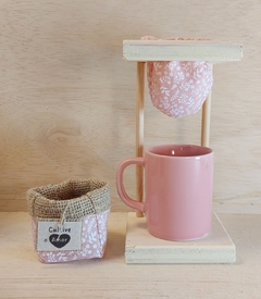 Imagem do Mini Coador com Porta Sachês - Bege Corações