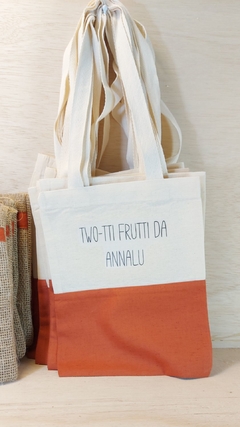 Ecobag Kit Viagem - Logotipo - Agência de Viagens - Embalagem Personalizada - Cesta de Presentes - comprar online