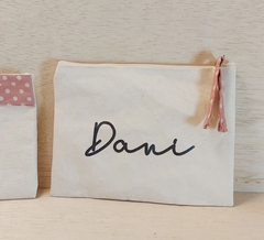 Necessaire Assinaturas da Turminha - Lembrancinha Personalizada - Lona 100% Algodão - loja online