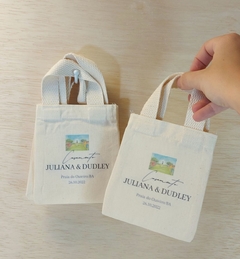 Sacolinha Minibag Casamento - Paisagem - Estampa Grande - Personalizada - Estampa Grande - Algodão Cru - Lembrancinha de Casamento - comprar online