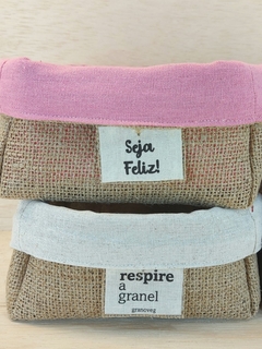 Imagem do Cesta Dia dos Namorados - Vinho, Vermelho e Rosa - Cesta de Presentes - Tag Personalizada - Juta & Tecido