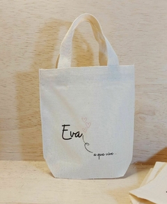 Sacolinha Minibag 365 Dias de Amor - Margarida - Pipa - Personalizada - Estampa Grande - Algodão Cru - Lembrancinha de Aniversário na internet