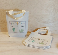 Sacolinha Minibag Festa Junina - Aniversário Duplo - Personalizada - Estampa Grande - Algodão Cru - Lembrancinha de Aniversário