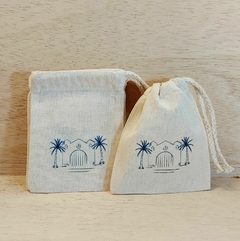 Imagem do Saquinho Save The Date - Convite - Lembrancinha - Estampa Personalizada - Algodão Cru com Cordão Embutido - 10x13cm