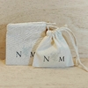 Saquinho Cordão Casamento - Iniciais - Ramo - Estampa Padrão Personalizada - Algodão Cru - Lembrancinha