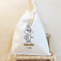 Saco Mochila Pernalonga - Lembrancinha de Aniversário Personagens - Algodão Cru - Personalizada - comprar online