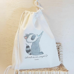 Saco Mochila Guaxinim Flauta - Lembrancinha de Aniversário Orquestra dos Bichos - Personalizada - comprar online