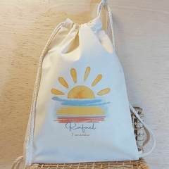 Imagem do Saco Mochila Sol Sorriso - Lembrancinha de Aniversário - Algodão Cru - Personalizada