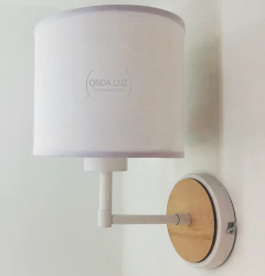 Pack X2 Unidades Aplique E27 Blanco/Negro + Madera Pantalla Blanca/Negra - Onda Luz Iluminación