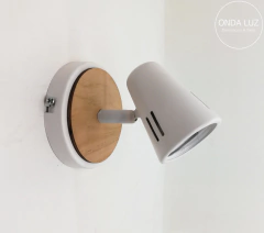 Combo Habitación Plafón Negro/Blanco + 2 Apliques Negro/Blanco Madera Cono - comprar online