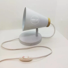 Imagen de Aplique Estilo Nórdico X2 Unidades Negro/Blanco Madera Cable Tecla