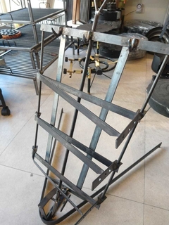 Asador cruz mediano estaca - comprar online