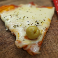 Pizza Muzzarella
