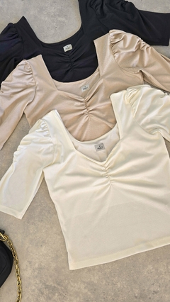 REMERA LAIA