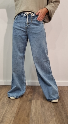 JEAN BAGGUI talle 40 - PRIET