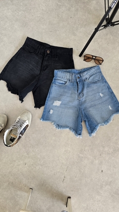 SHORT ALLO PRIET talle 44-celeste-