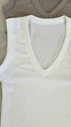 PACK MUSCULOSA ESCOTE EN V X 3 - tienda online