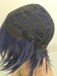 Peruca Curta Arrepiada Franja Cosplay Repicada Azul Amarelo - comprar online