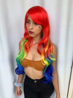 Peruca Lisa Franja Gay Arco-íris Rainbow Cosplay LGBTQ+ 75cm