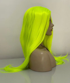 Peruca verde neon amarela lisa com divisão ao meio 70cm