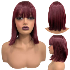 Peruca marsala lisa curta com franja orgânica 32cm long bob