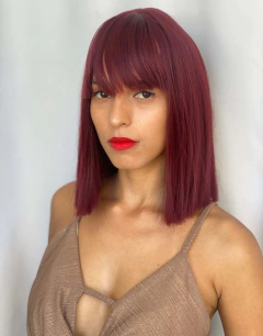Peruca marsala lisa curta com franja orgânica 32cm long bob - comprar online