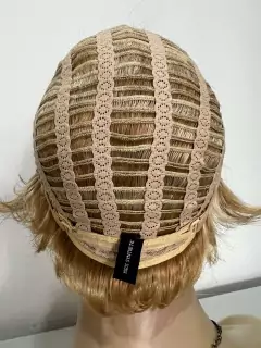 Peruca curta loira claro com franja e mechas unissex premium - Perucas & Laces LIONSWIG