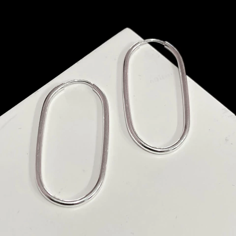 Brinco argola oval cumprida 3,2cm x 1,5cm prata 925 legítima
