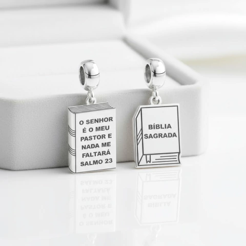 Kit 2 berloques: Bíblia Salmo 23 + Berloque Bíblia Sagrada Prata 925 com garantia