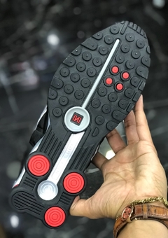 R4 shox importado - preto/vermelho na internet
