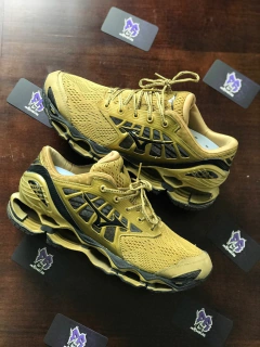 mizuno wave pro 9 dourado
