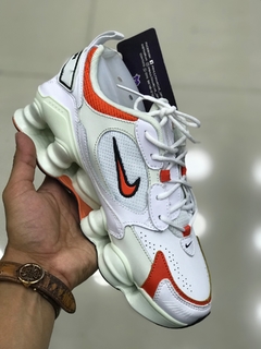 nike shox tl 12 molas 2020 branco/laranja - comprar online