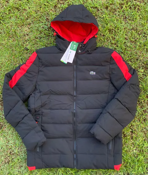 bombojaco lacoste - preto e vermelho