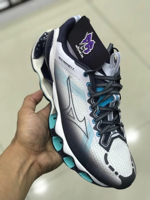 mizuno wave pro X