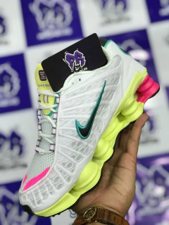 nike shox tl 12 molas branco/amarelo/rosa - comprar online
