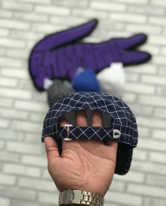 Boné andy quadriculado - raridade (azul marinho) na internet