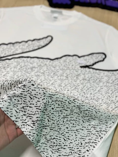 Camiseta lcst edição site - limitada (branco) na internet