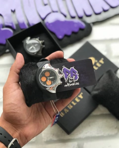 Relógio Oakley detonador - preto/laranja na internet