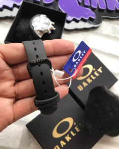 Relógio Oakley detonador - all black - comprar online
