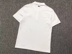 Polo Lacoste X Netflix The Witcher - edição limitada